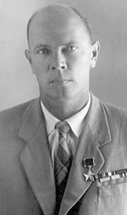 Бирюков Борис Николаевич (1918 – 1995).