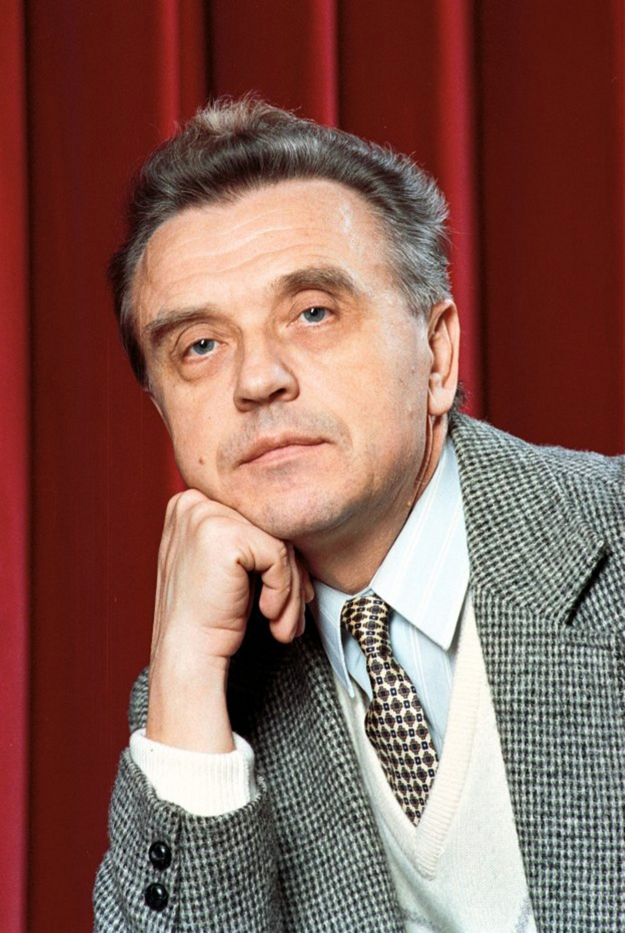 Виноградов Олег Михайлович (1937)